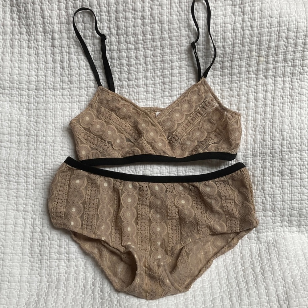 Only Hearts lingerie set
